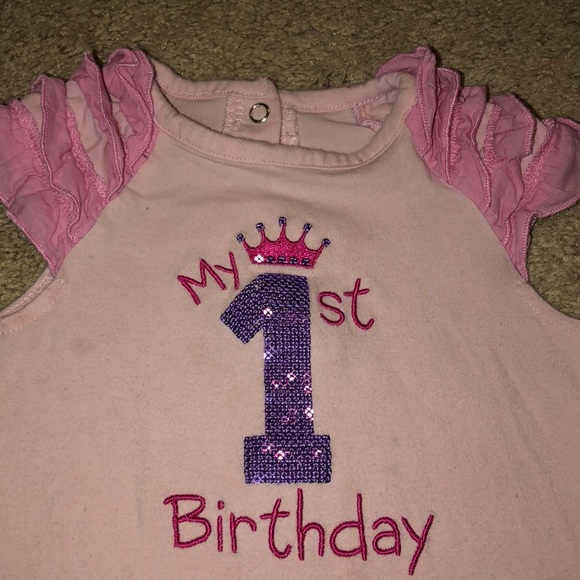 Girls 1st Birthday onsie - Picture 3 of 3